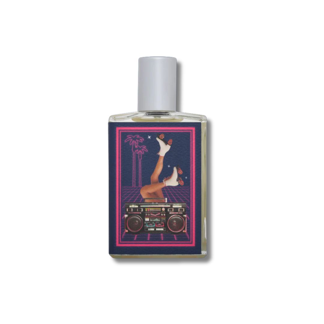 عطر إن لوف ويذ إفريثينغ أو دو بارفان